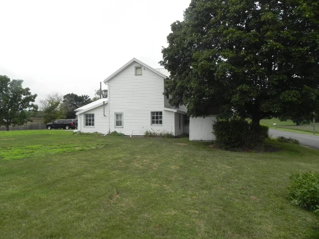 Nearby Listing Image