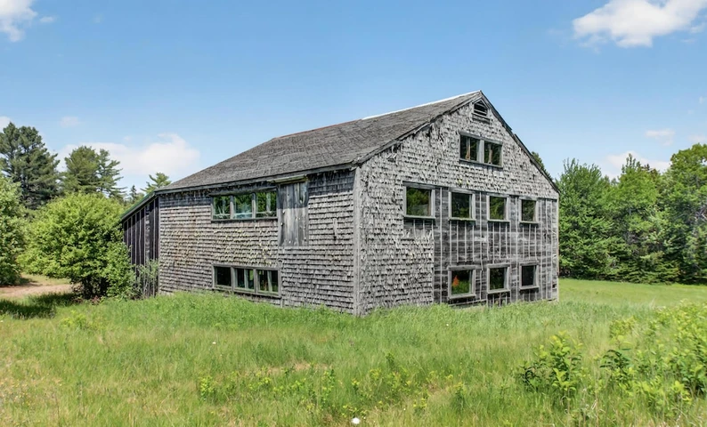 Nearby Listing Image