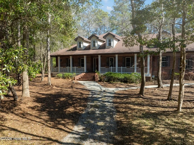 Nearby Listing Image