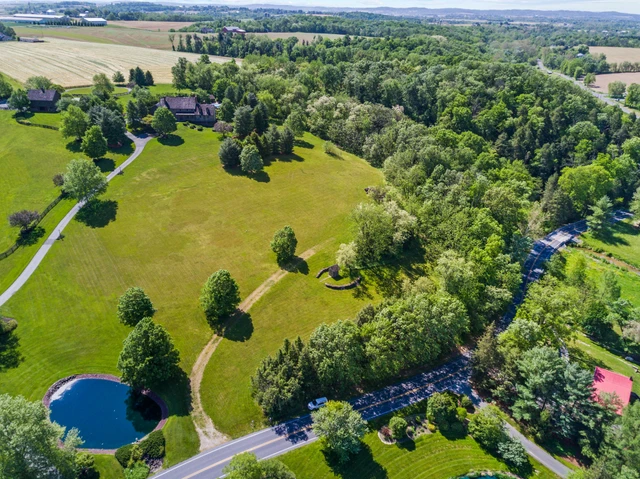 Nearby Listing Image