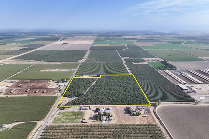 Nearby Listing Image