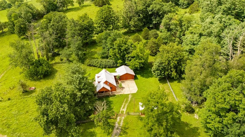 Nearby Listing Image