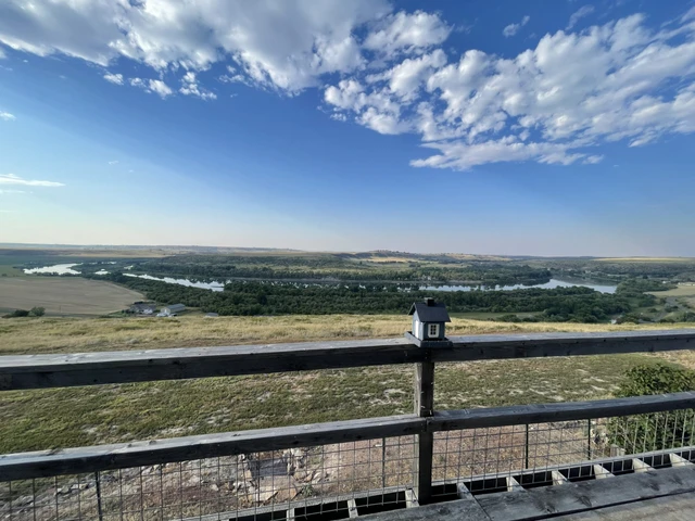 Nearby Listing Image