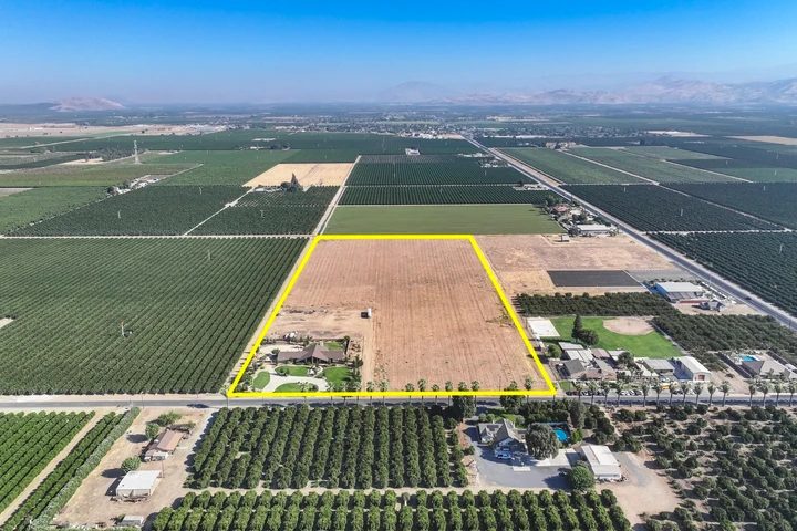 Nearby Listing Image