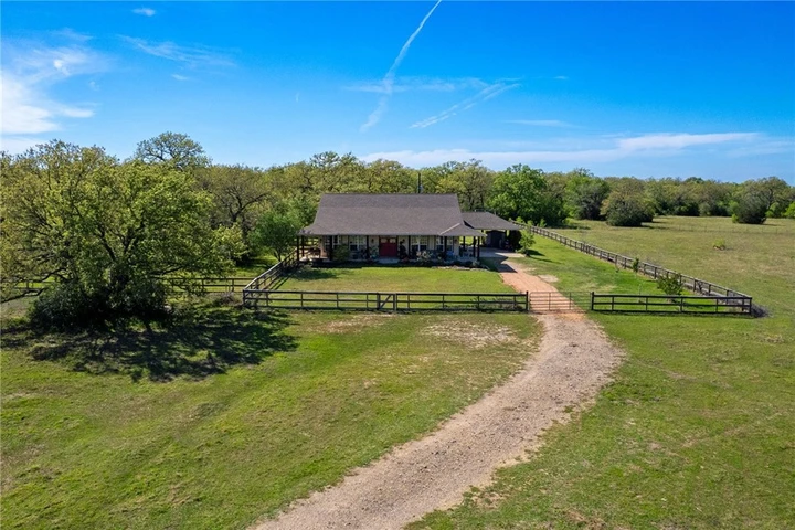 Nearby Listing Image