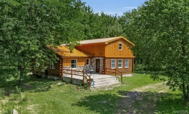 Nearby Listing Image