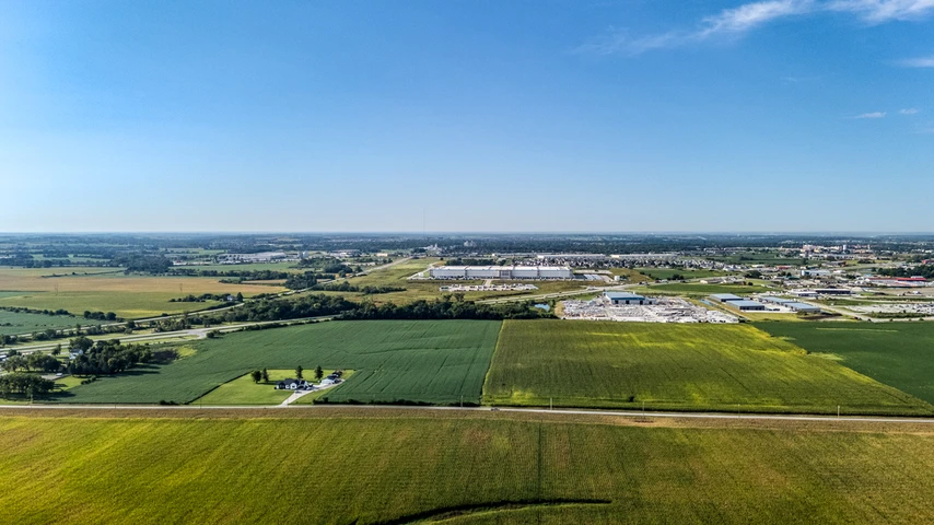 Nearby Listing Image
