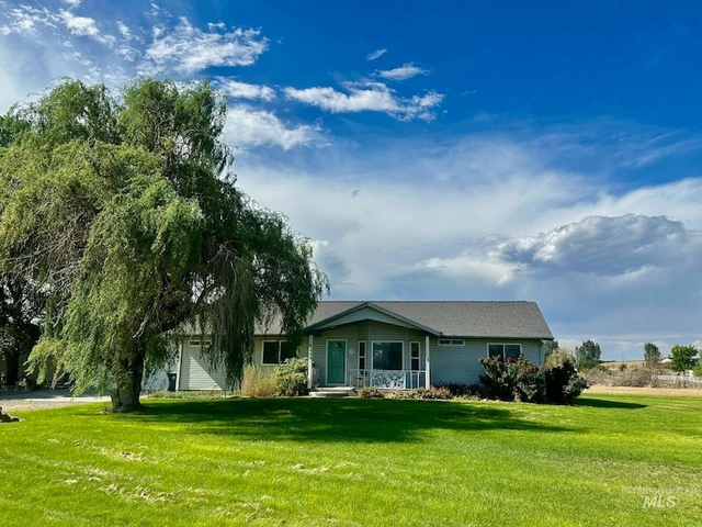 Nearby Listing Image