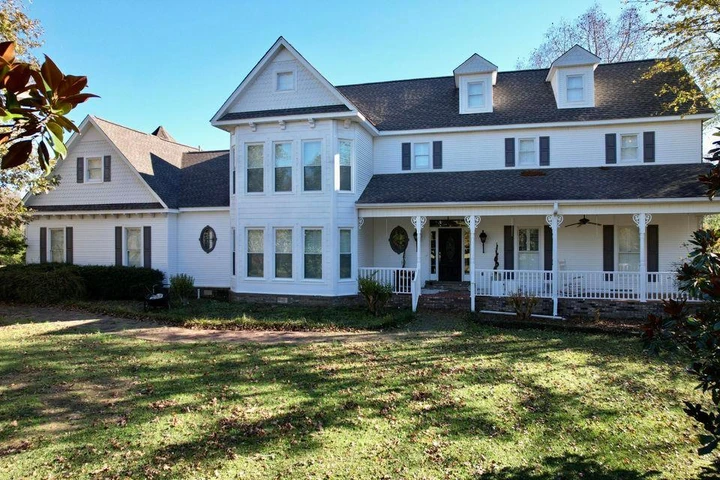 Main Listing Image