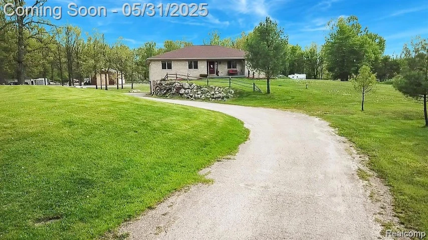 Main Listing Image