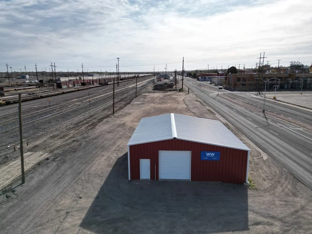 Main Listing Image