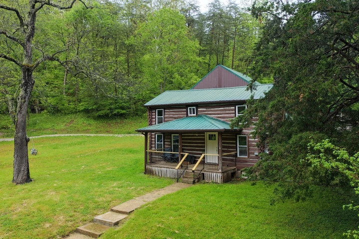 Main Listing Image