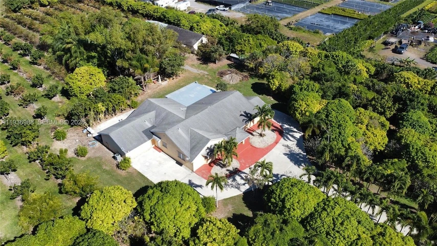 Main Listing Image