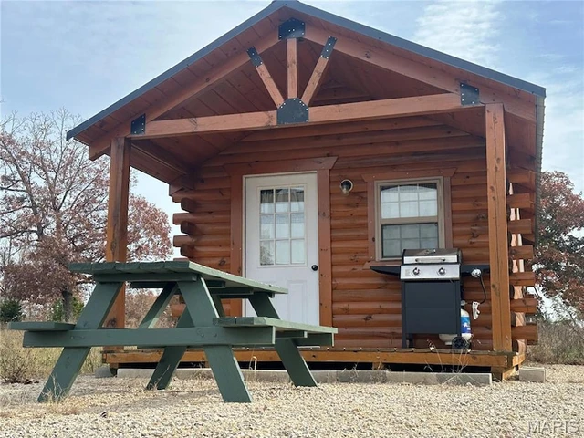 Main Listing Image