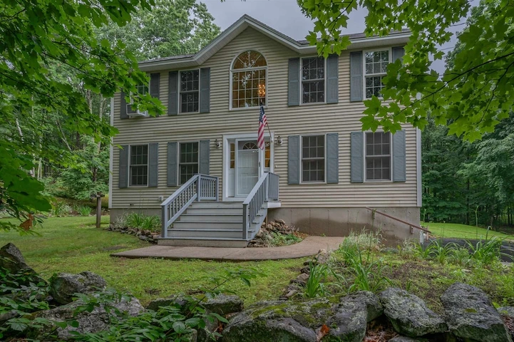 Main Listing Image