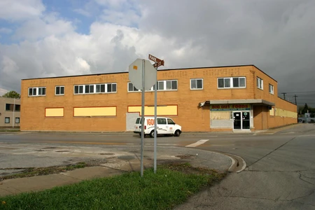 Main Listing Image