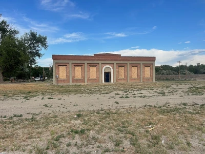 Main Listing Image