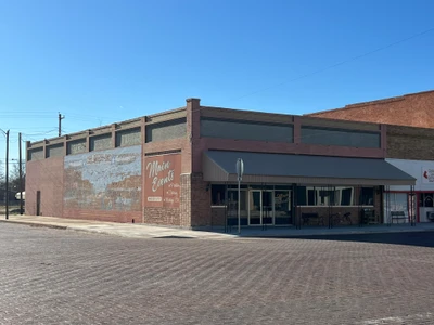 Main Listing Image
