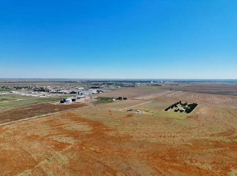 Main Listing Image