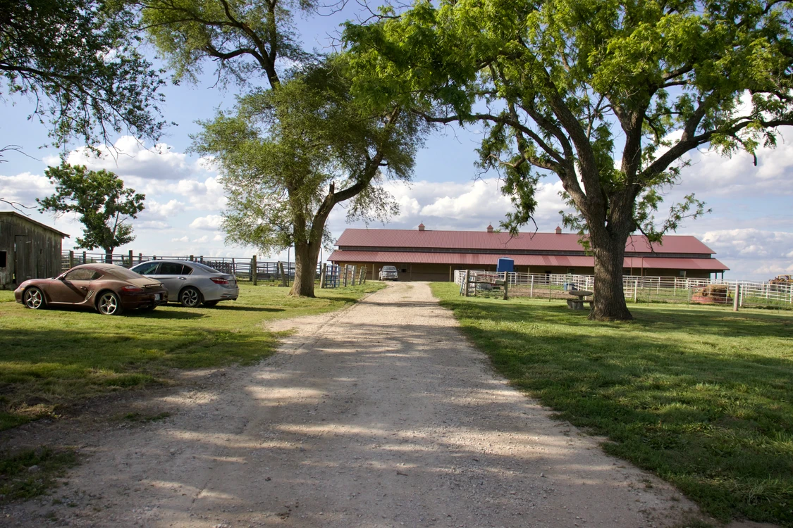 Main Listing Image