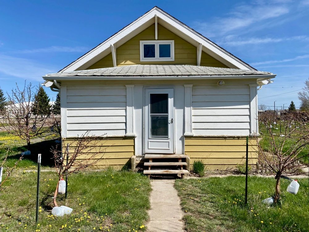 Main Listing Image