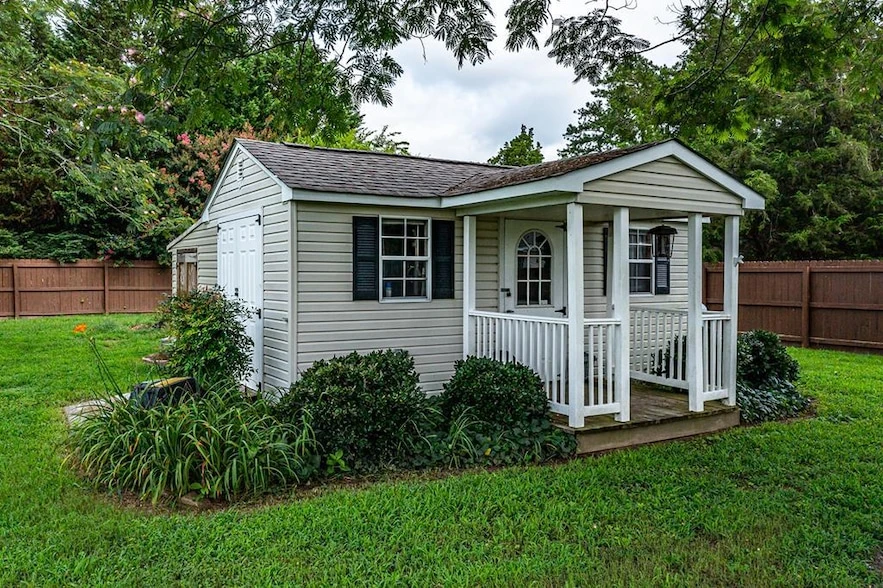 Main Listing Image