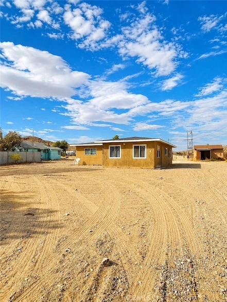 Main Listing Image